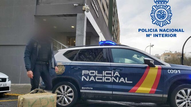 Seis detenidos en La Línea (Cádiz) por blanqueo de capitales tras el pago de una fianza por narcotráfico