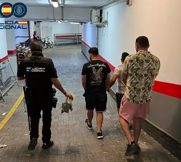 Ocho carteristas detenidos en Playa de Palma