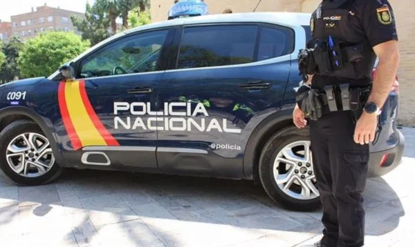 Mata con un arma de fuego a su mujer y después se suicida