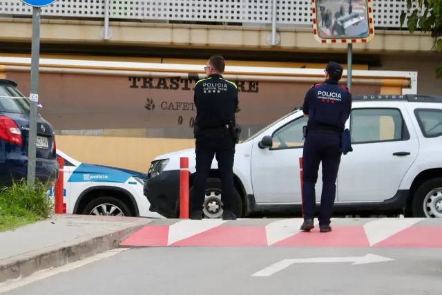 Matan a tiros a un hombre a plena luz del día en la terraza de un bar en Montgat