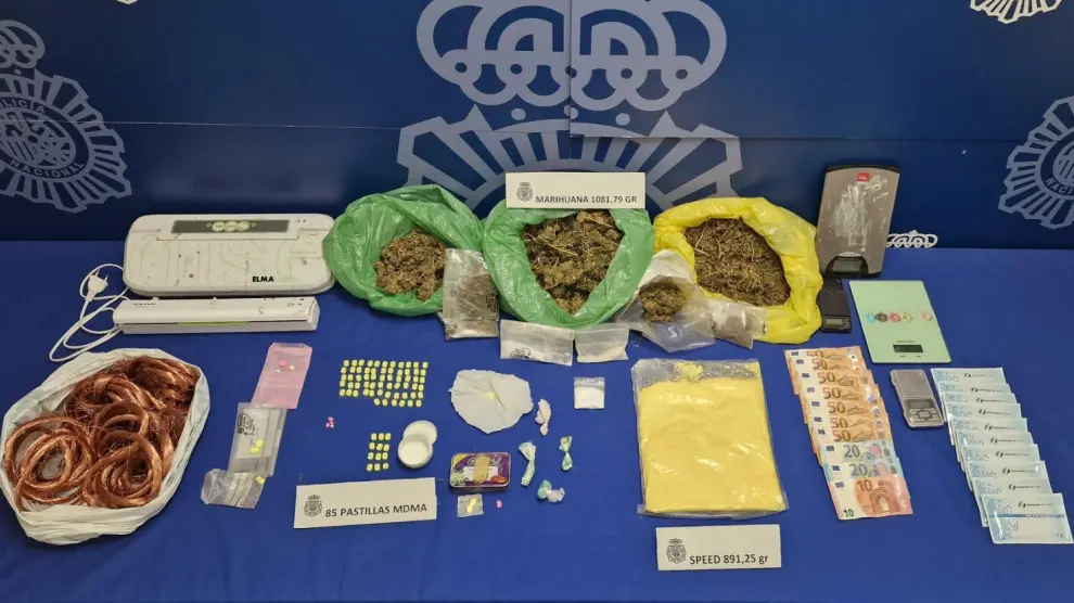 La Policía requisa 850 gramos de ‘speed’ y un kilo de marihuana en un narcopiso de Huesca